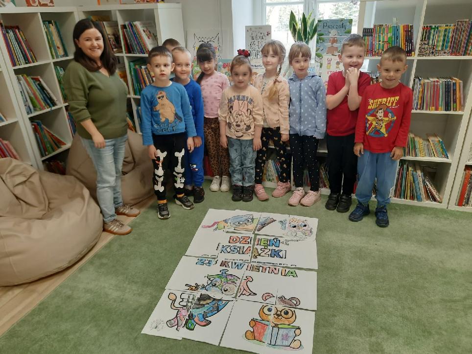 ZAJĘCIA NAJMŁODSZYCH W GMINNEJ BIBLIOTECE PUBLICZNEJ