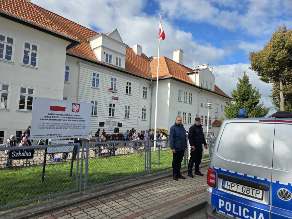 OD&nbsp;DNIA DZISIEJSZEGO ODJAZDY ZE&nbsp;SZKOŁY BĘDĄ ODBYWAĆ SIĘ W&nbsp;ASYŚCIE POLICJI Z&nbsp;KPP W&nbsp;KĘTRZYNIE
