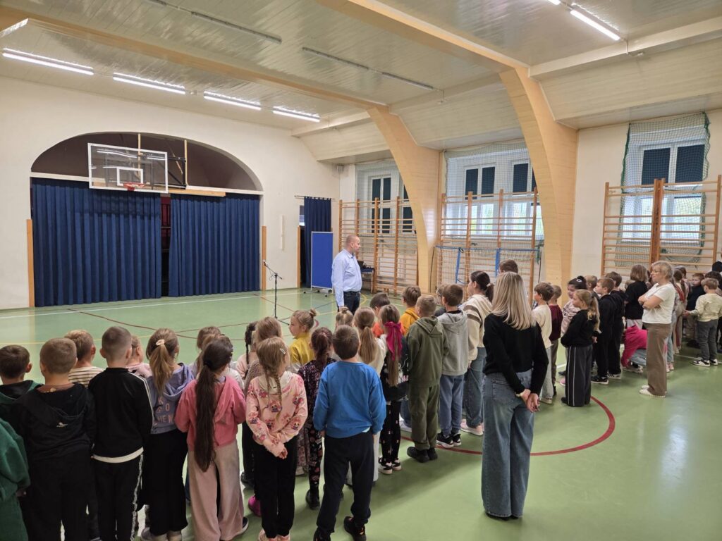 APEL PORZĄDKOWY W&nbsp;KLASACH I&nbsp;– III
